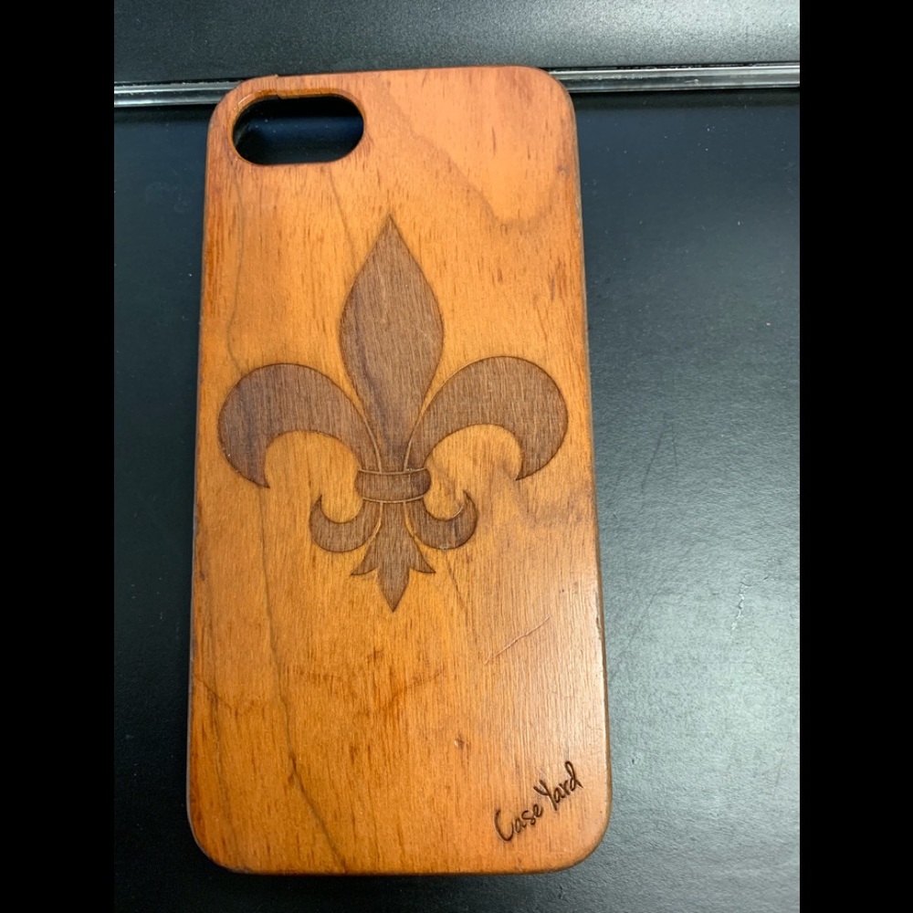 iPhone 8 wood fleur de lis case